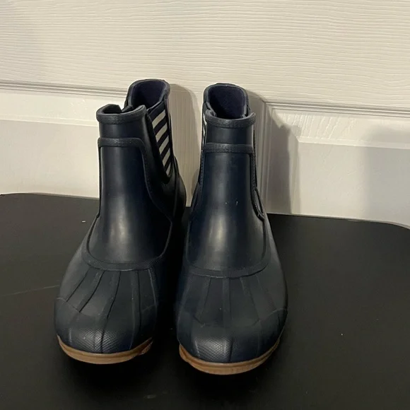 Sperry Women’s Syren Cove Navy and Brown Rain Boot - Picture 3 of 5